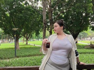 BBWBBWBBWideoS,如何评价 BBWBBWBBWideoS 这一视频资源？